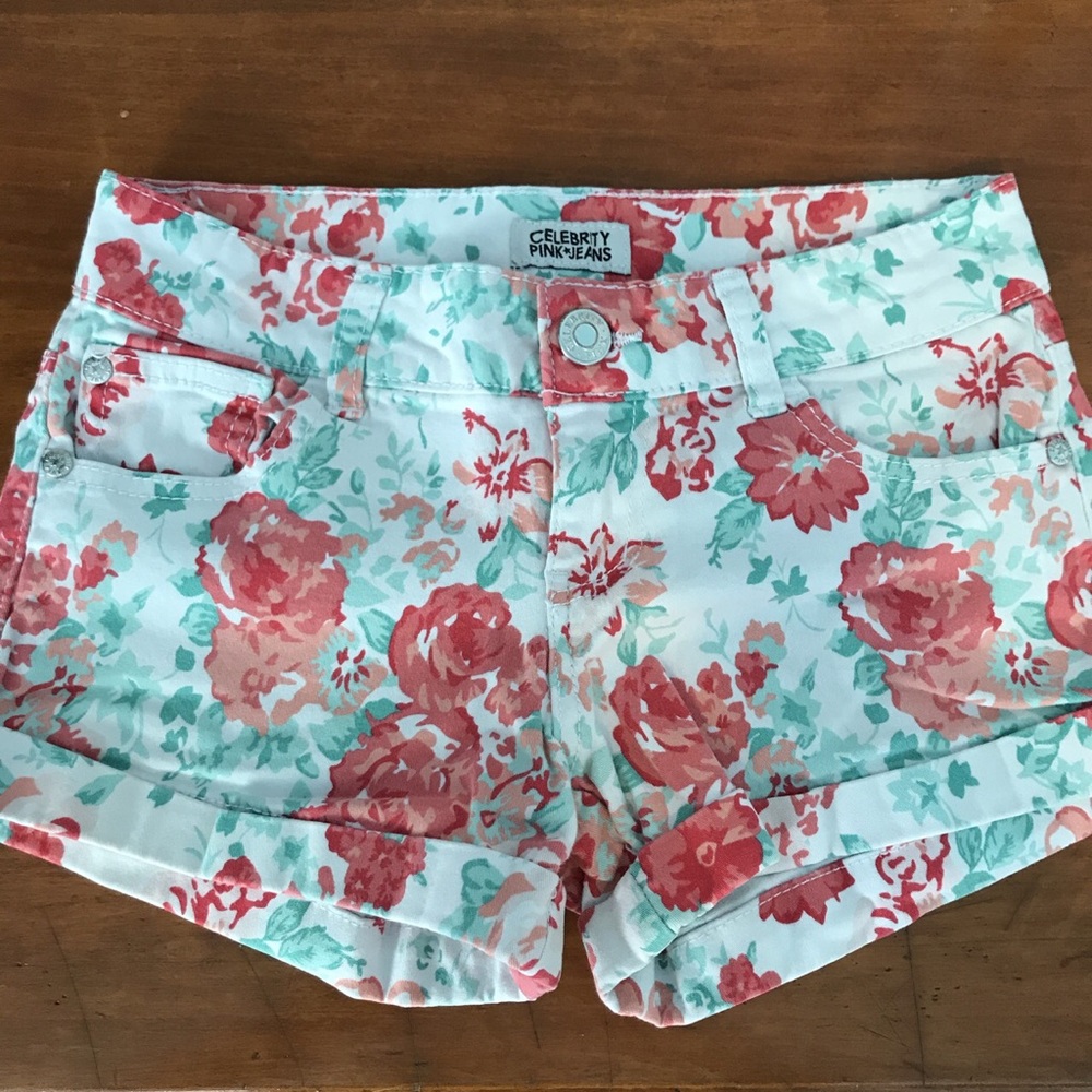 Floral Print size1 ‘Celebrity Pink’ shorts